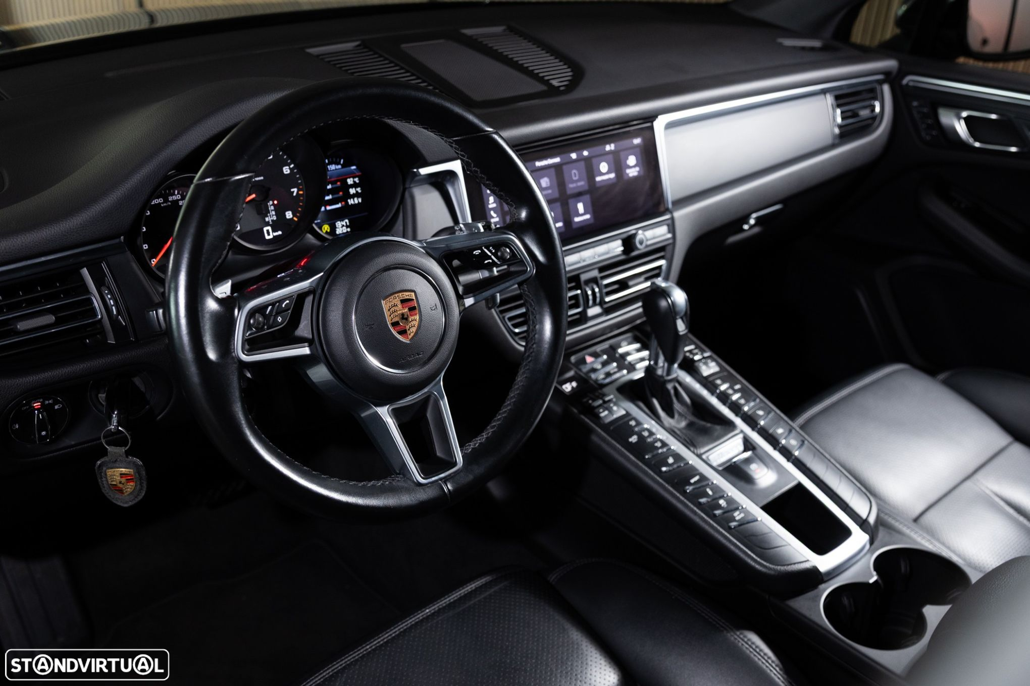 Porsche Macan Standard - 10