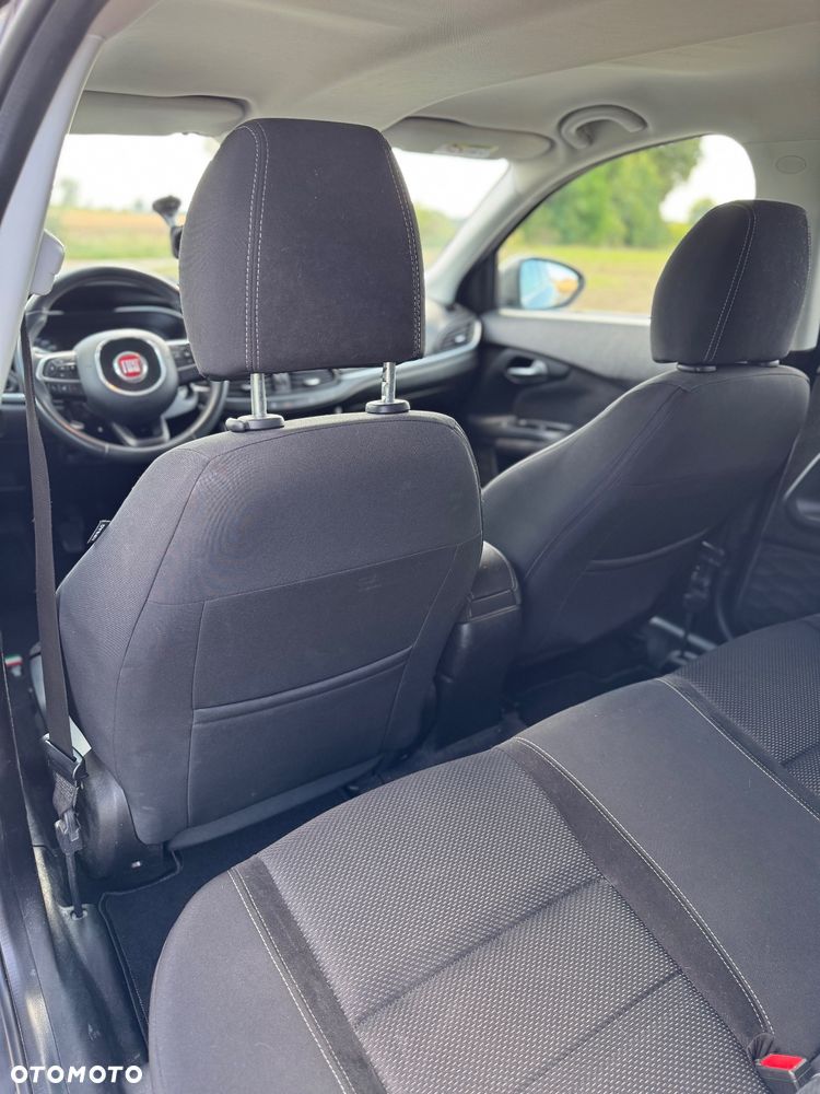 Fiat Tipo 1.6 MultiJet 16v Lounge - 23