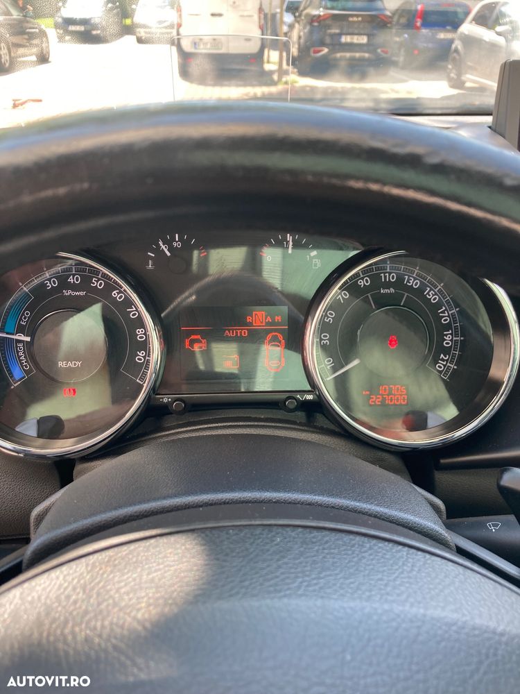Peugeot 3008 HYbrid4 2.0 HDI FAP BMP - 5