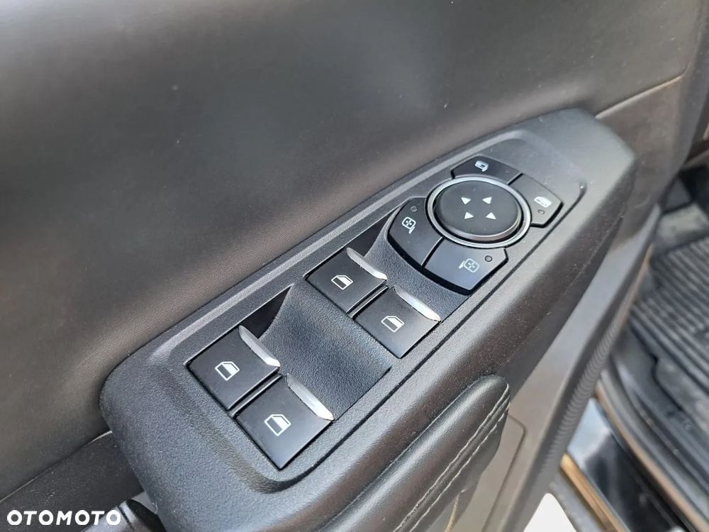 Ford Ranger 3.0 EcoBoost Twin-Turbo 4x4 DC Raptor - 11