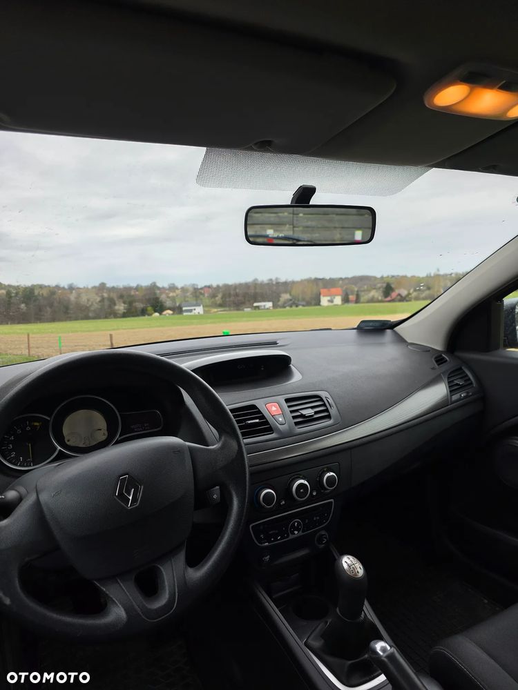Renault Megane 1.6 16V Color Edition - 5