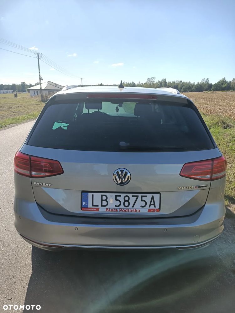 Volkswagen Passat - 10
