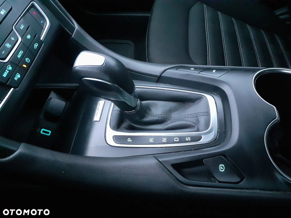 Ford Mondeo - 20