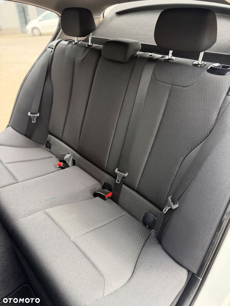 BMW Seria 1 116d Eff.Dynamics Sport Line - 19