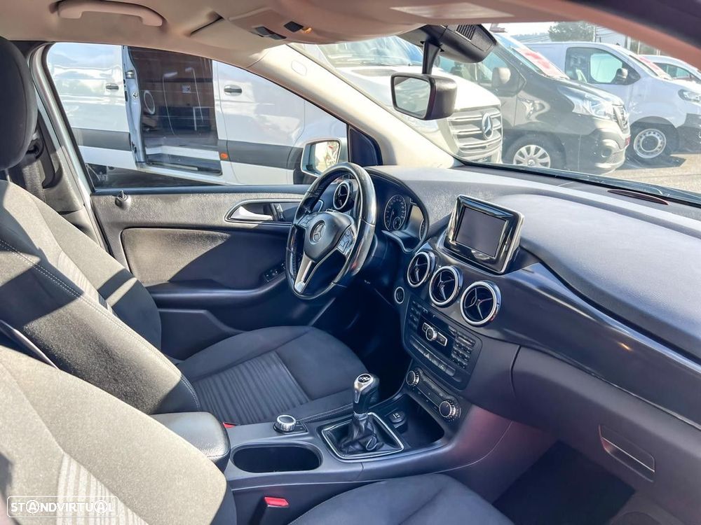 Mercedes-Benz B 180 CDi BlueEfficiency - 14