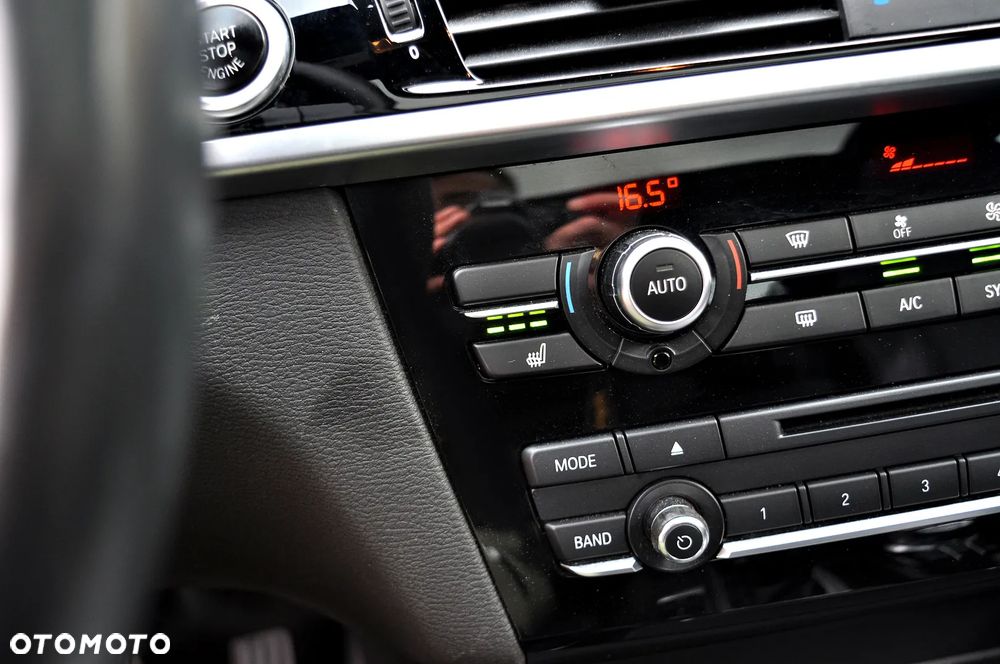 BMW X3 xDrive28i Sport-Aut M Sport - 36