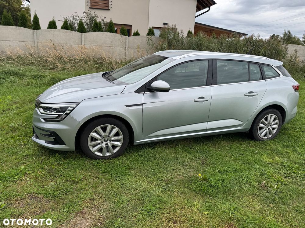 Renault Megane - 5