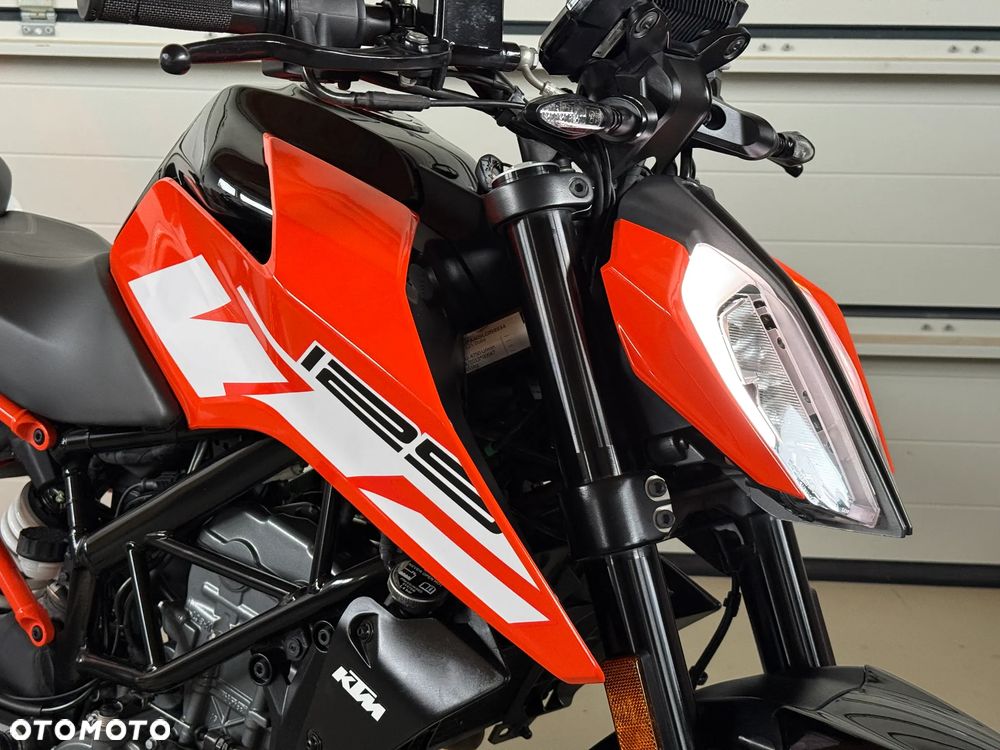 KTM Duke 125 - 16