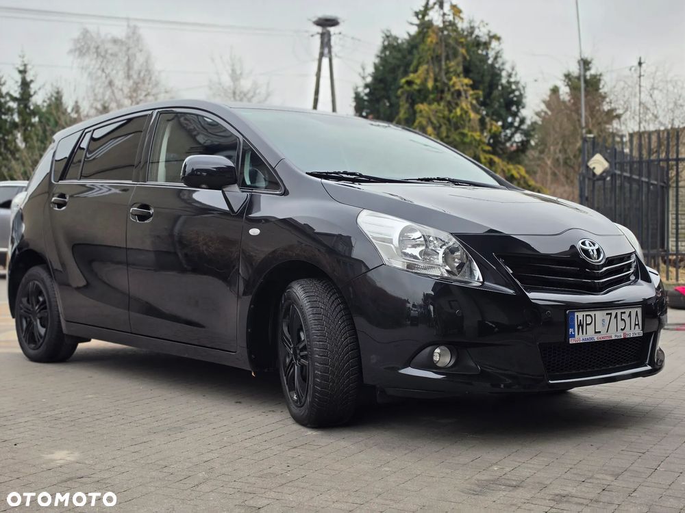 Toyota Verso - 12