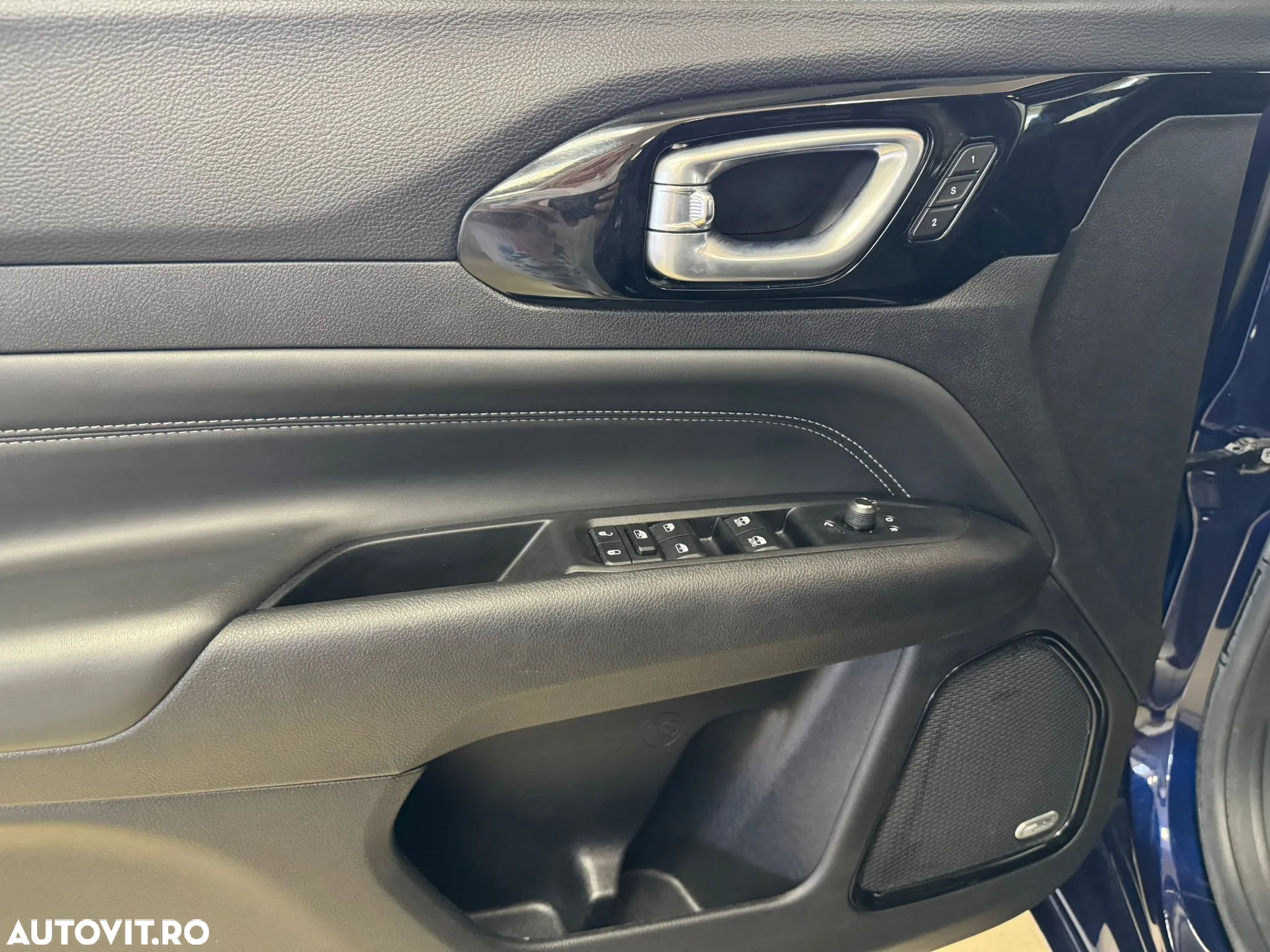 Jeep Compass 1.3 T4 4xe PLUG-IN HYBRID Automatik S - 13
