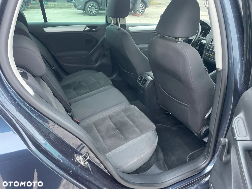 Volkswagen Golf 2.0 TDI DPF 4Motion Highline - 10