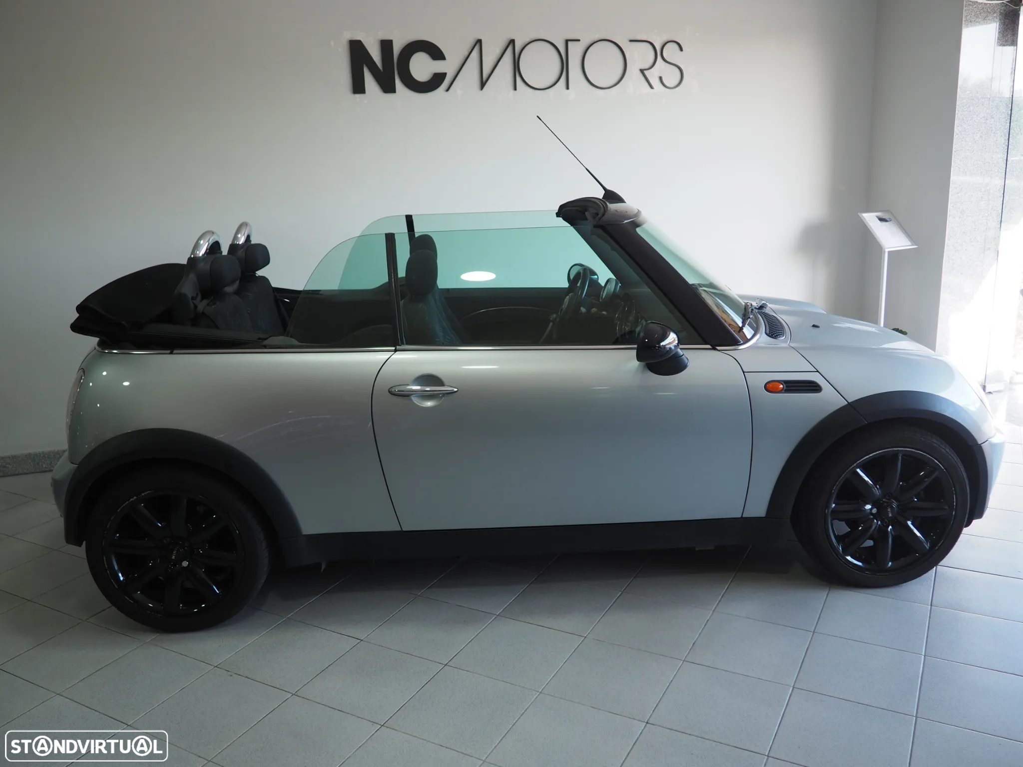 MINI Cabrio One - 11