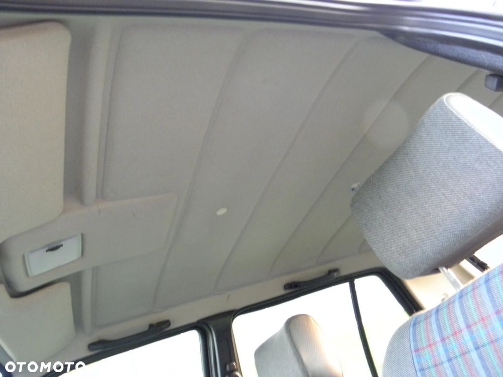 Volkswagen Golf 1.6 CL - 36