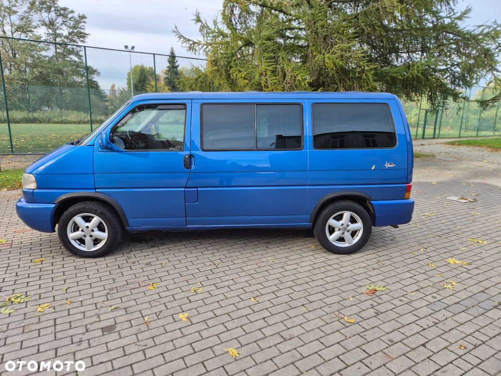 Volkswagen Multivan Standard - 14
