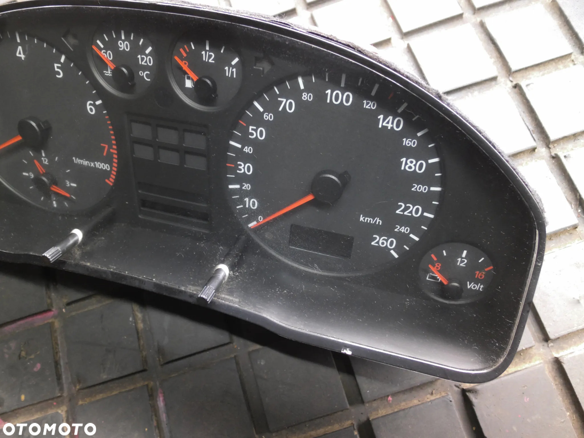 LICZNIK AUDI A6 C5 4B0919860P 2.4 V6 EUROPA - 4