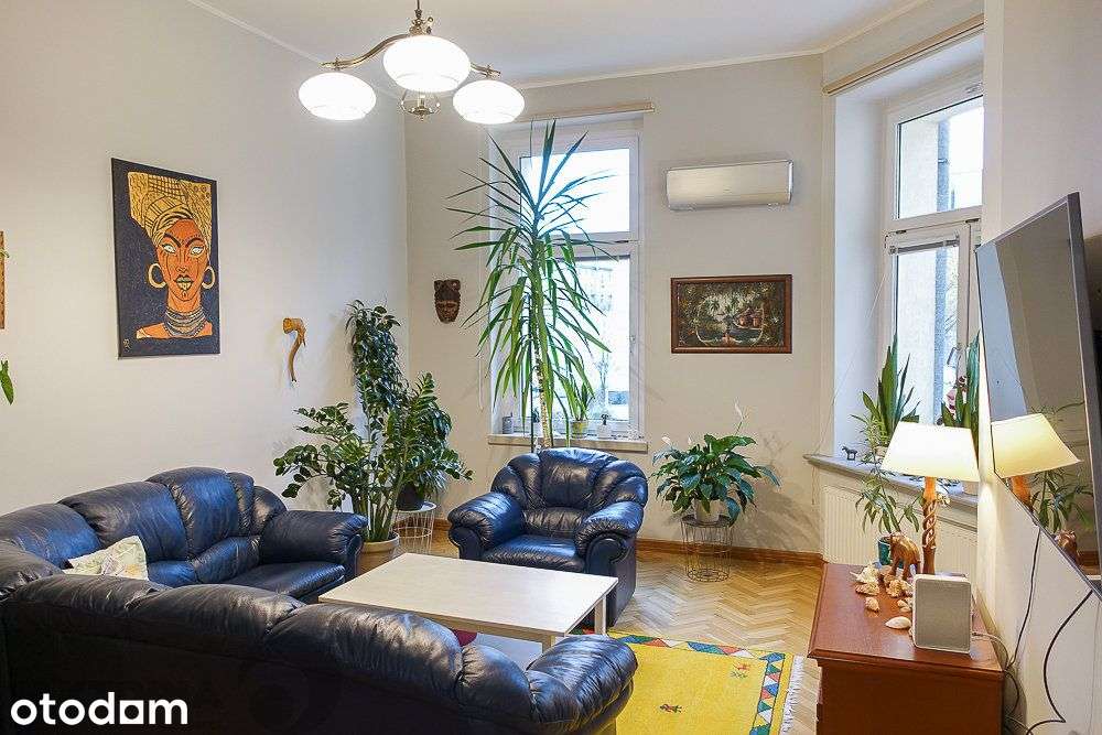 "Złoty Szlak" Kamienica 77,56 m2 775000 zł.