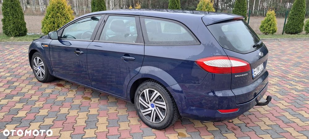 Ford Mondeo - 8