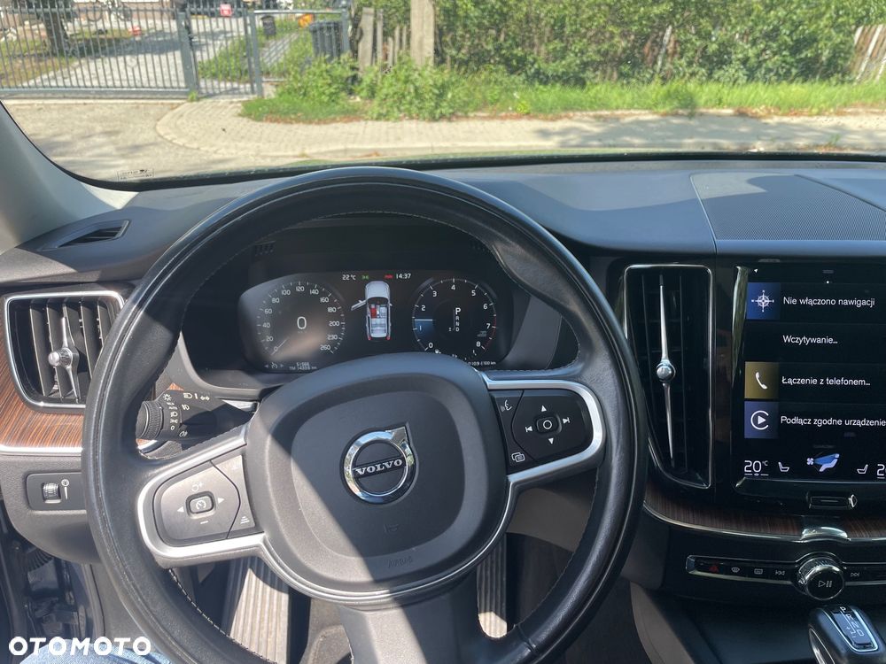 Volvo XC 60 T5 AWD Geartronic Momentum Pro - 8