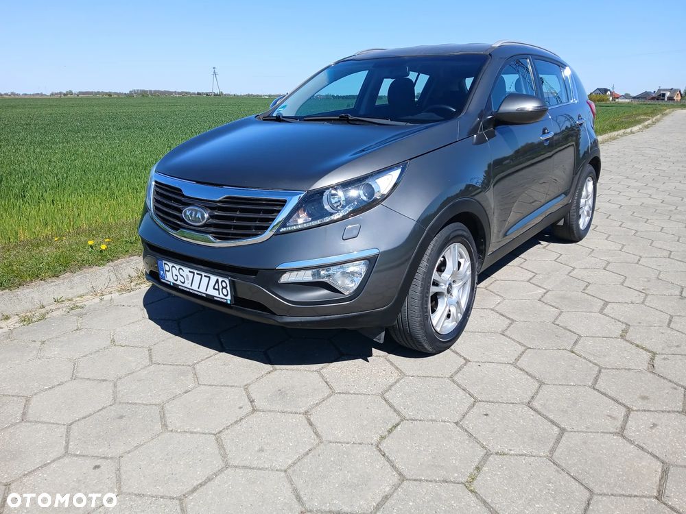 Kia Sportage 1.7 CRDI 2WD ISG Dream-Team Edition - 4