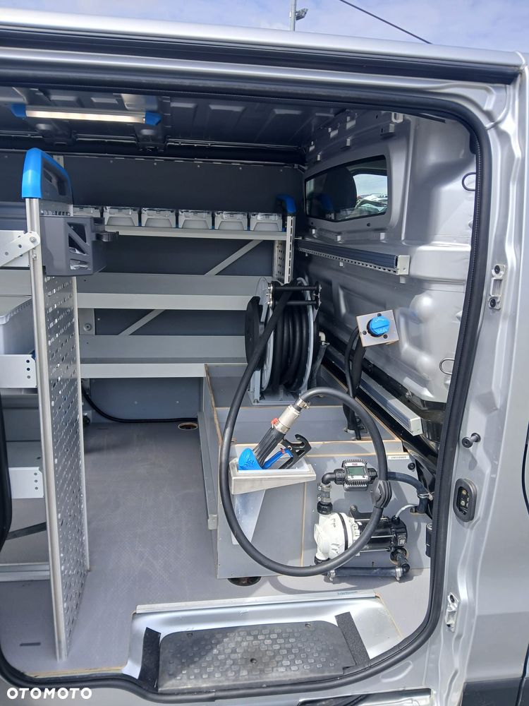 Renault Trafic - 6