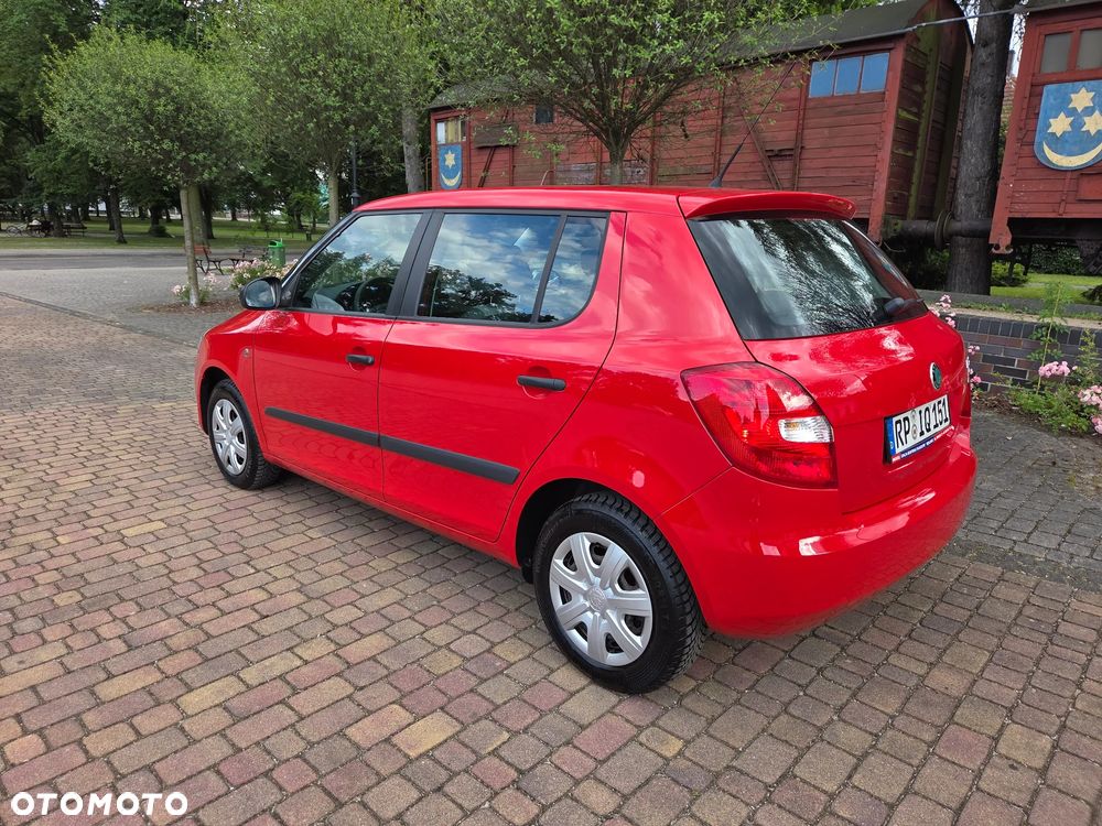 Skoda Fabia 1.2 TSI Ambiente - 8