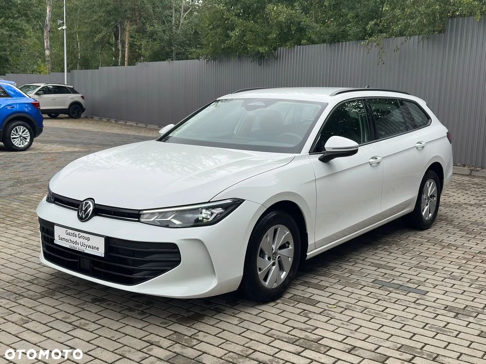 Volkswagen Passat 1.5 TSI ACT mHEV Trend DSG - 3