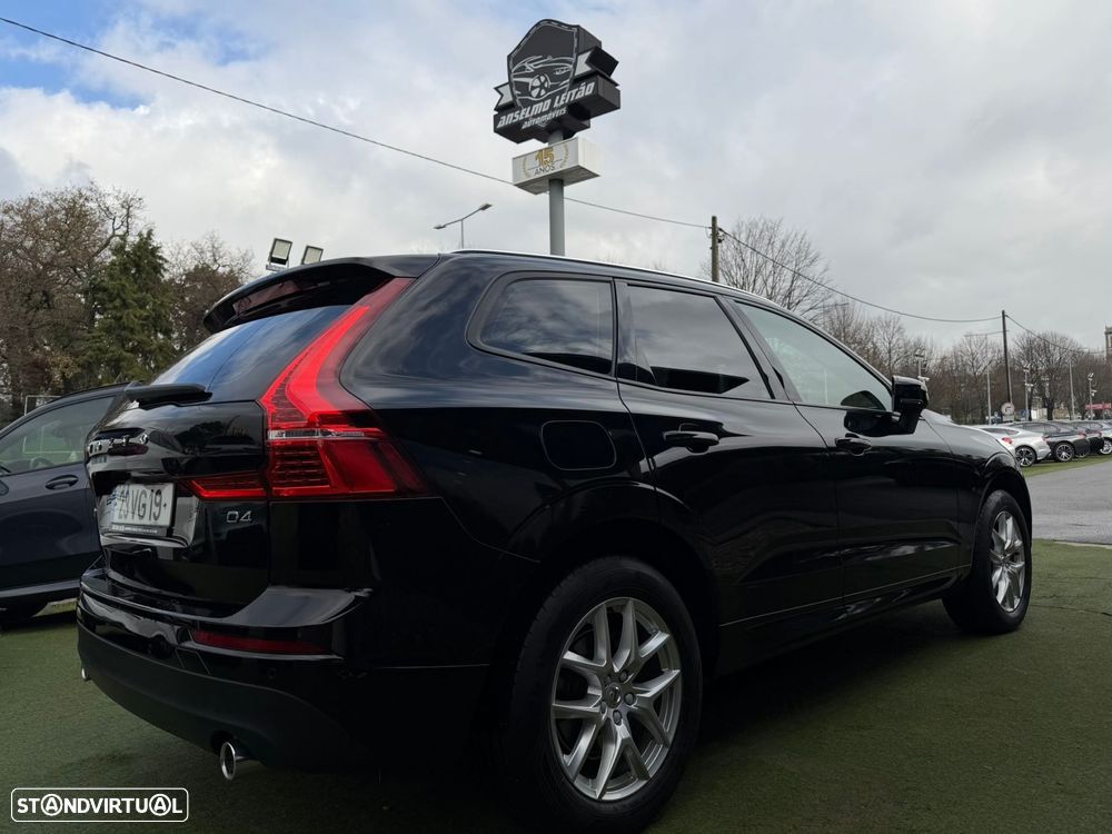 Volvo XC 60 2.0 D4 Momentum Geartronic - 4