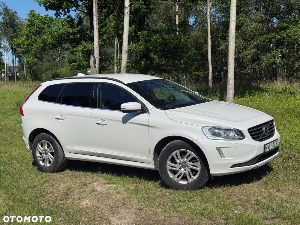 Volvo XC 60 D4 Drive-E Momentum - 1