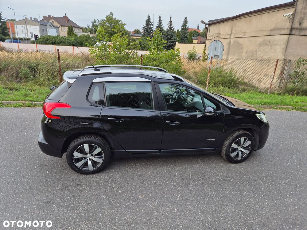 Peugeot 2008 1.6 e-HDi Allure S&S - 5