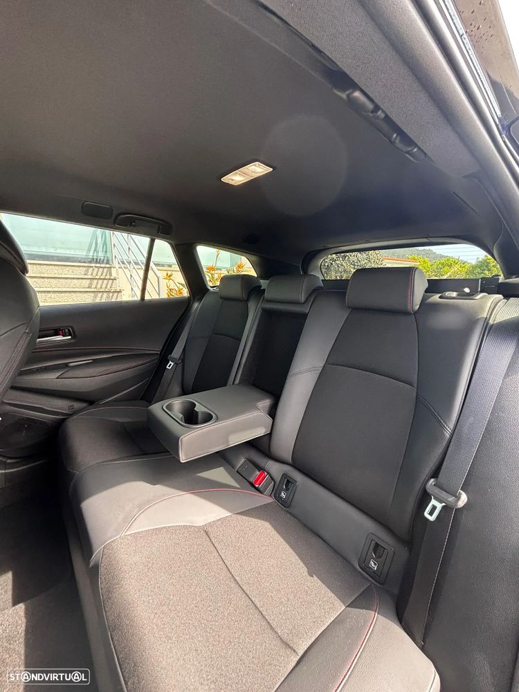 Toyota Corolla Touring Sports 1.8 Hybrid GR-Sport - 13