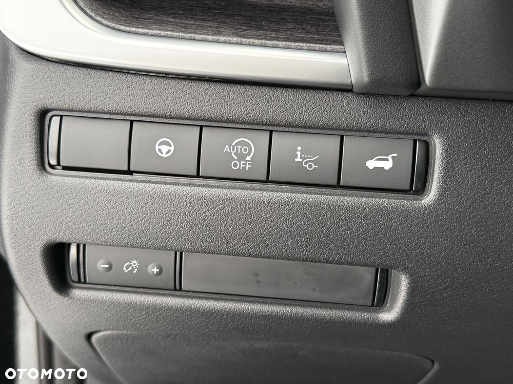 Nissan Qashqai 1.3 DIG-T MHEV Xtronic Tekna - 37