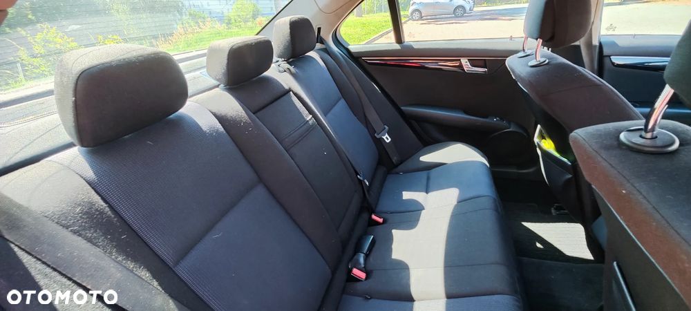 Mercedes-Benz Klasa C 200 Kompressor Automatik Classic - 21