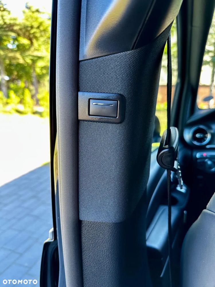 Mercedes-Benz Klasa V 300 d 4-Matic Avantgarde 9G-Tronic (ekstra d³) - 27