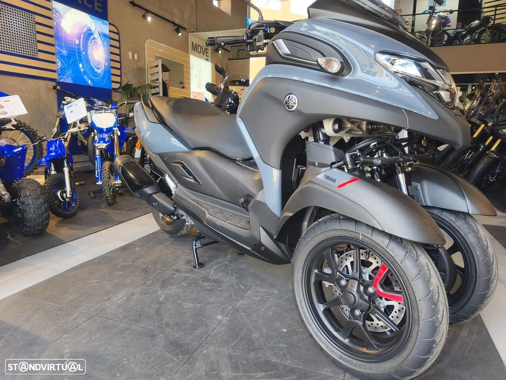 Yamaha Tricity 300 - 3