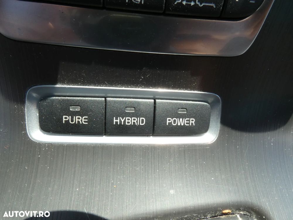 Volvo V60 D6 Plug-In-Hybrid AWD Geartronic Momentum - 12