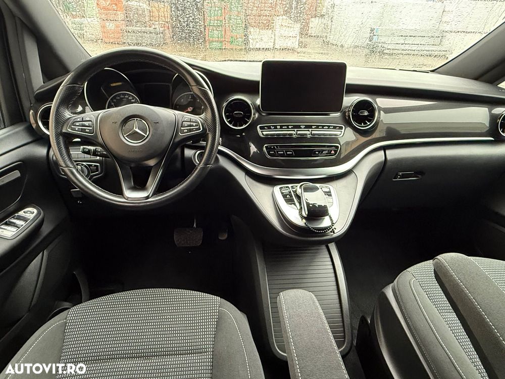 Mercedes-Benz V 220 d kompakt 9G-TRONIC - 23