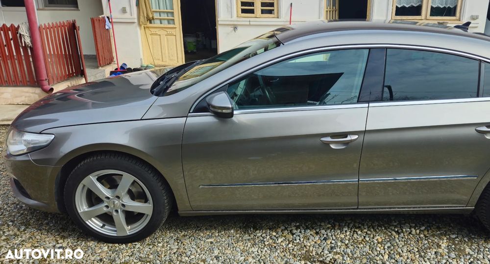 Volkswagen Passat CC - 23