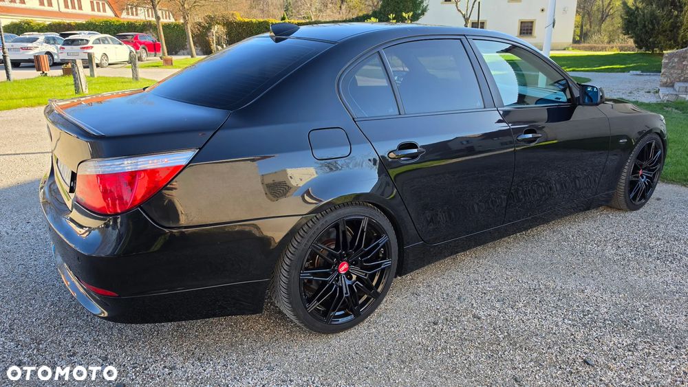 BMW Seria 5 - 36