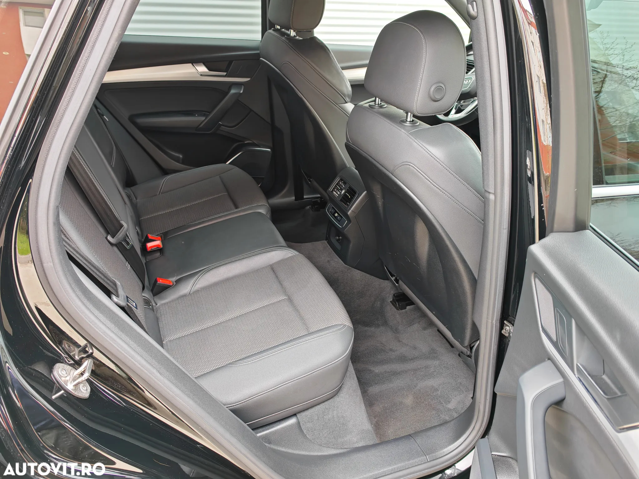 Audi Q5 40 TDI quattro S tronic S line business - 18