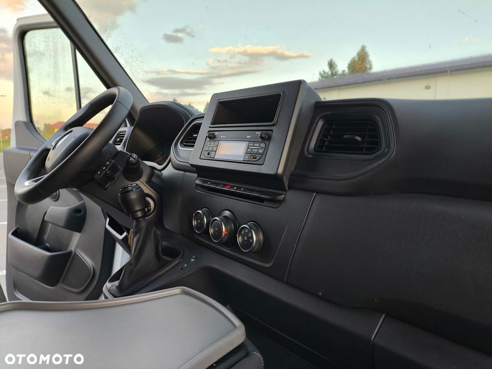 Renault Master - 21