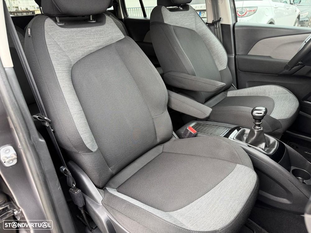 Citroën C4 Spacetourer - 17