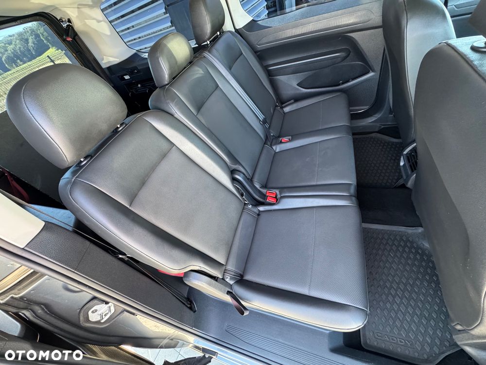 Volkswagen Caddy - 10