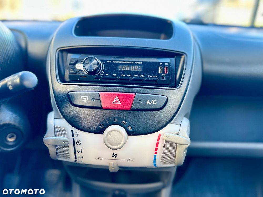 Toyota Aygo City - 8