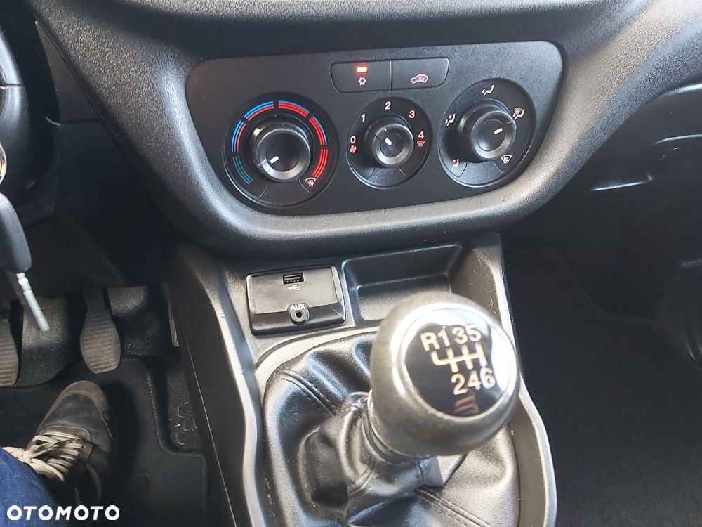 Fiat Doblo - 25