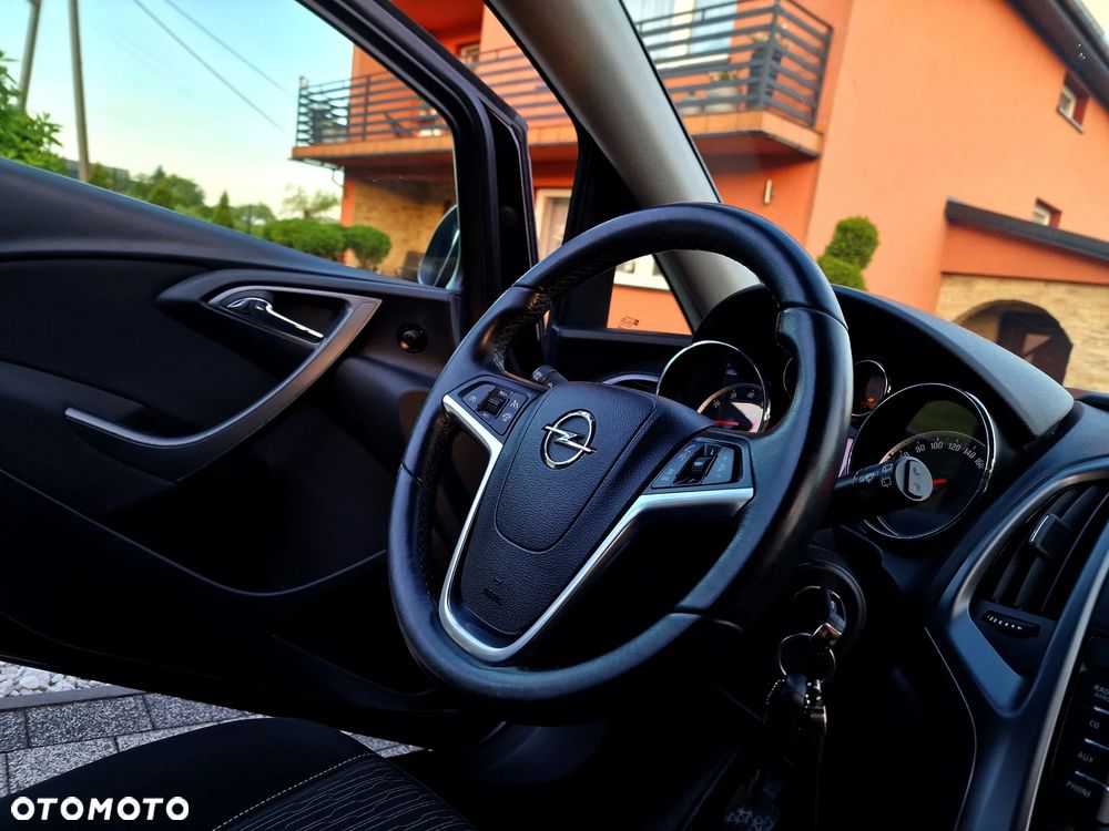 Opel Astra 1.4 T Enjoy S&S - 16
