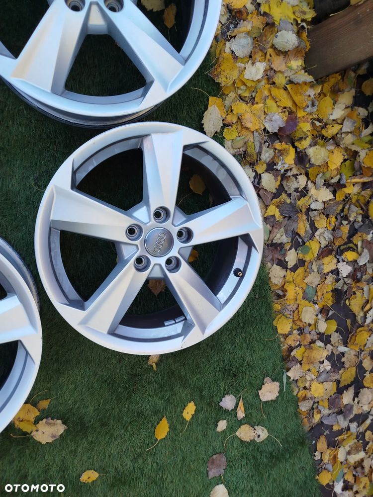 Felgi Aluminiowe Audi 5x112 7Jx17 Et45 81A 601 025B Oryginał Super Stan - 5