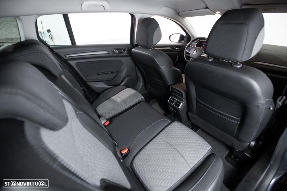 Renault Mégane Sport Tourer 1.5 Blue dCi Limited - 11