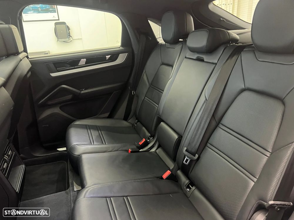 Porsche Cayenne Coupé - 31