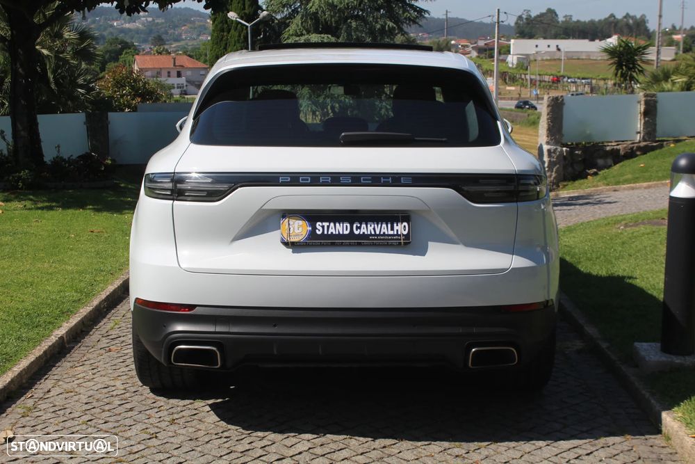 Porsche Cayenne S E-Hybrid - 8