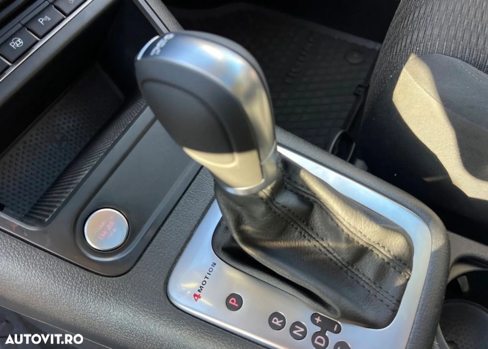 Volkswagen Tiguan - 8
